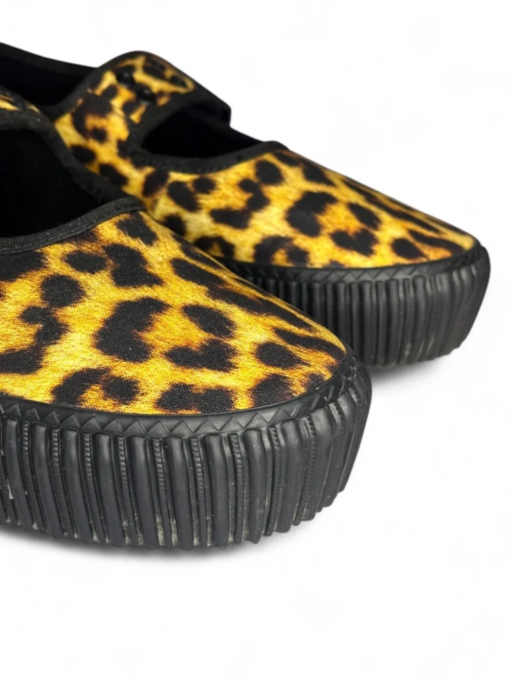 VANS Mary Jane Creeper
Grunge Core Leopard Black Rubber Sole Platform Sneakers - Picture 4 of 8